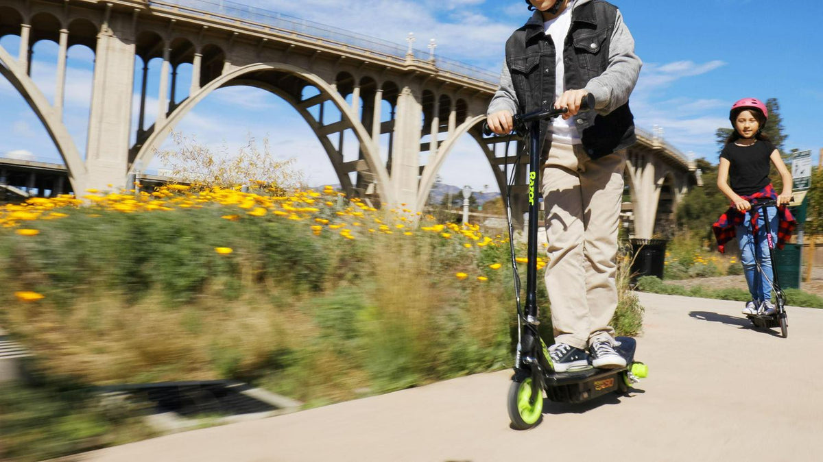 Razor Power Core E90 Green Electric Kids Toy Scooter. Certified Refurbished. Age 8+