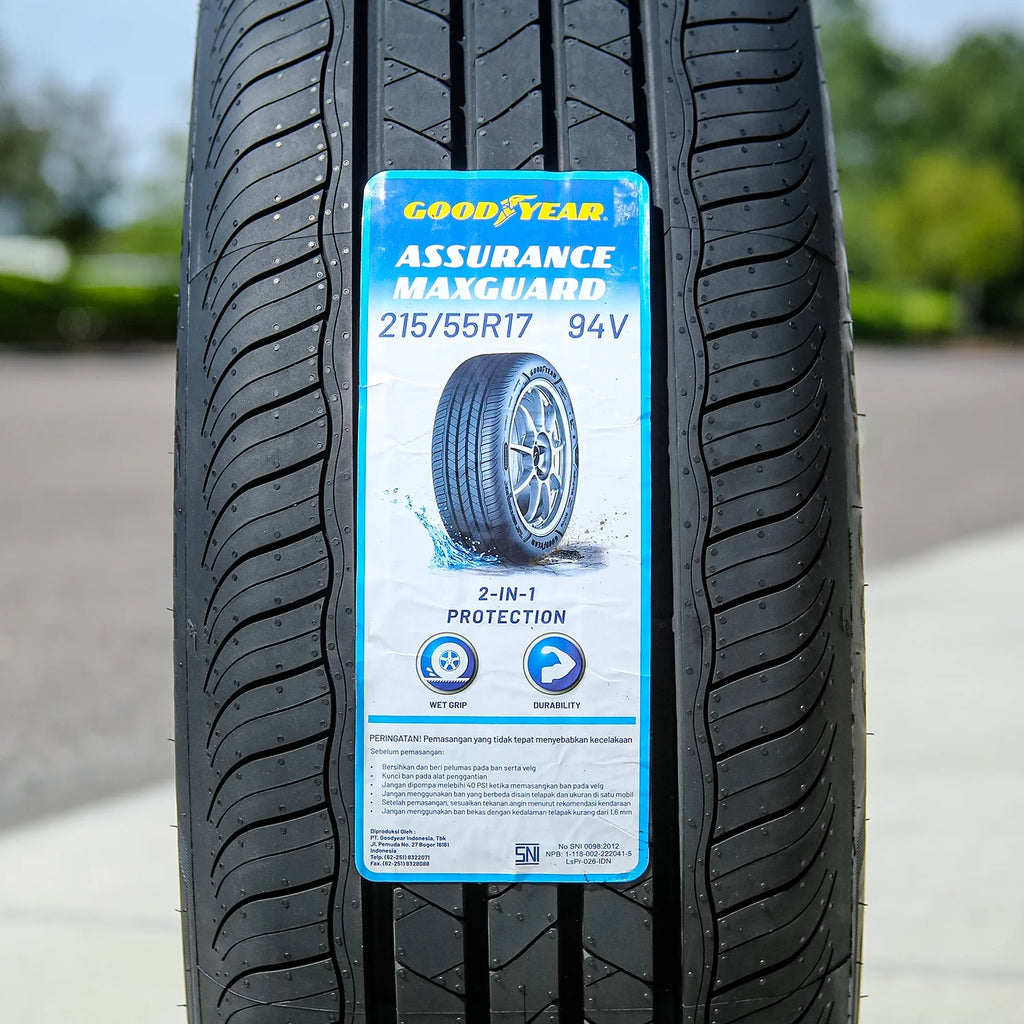 Goodyear Assurance MaxGuard 215/55R17 94V Performance a/s All Season Tire