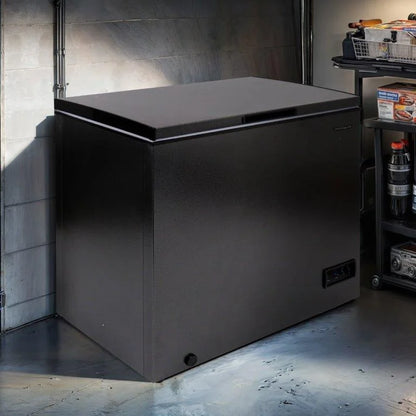 Frigidaire, 5.0 Cu. ft. Chest Freezer, Black Granite Design