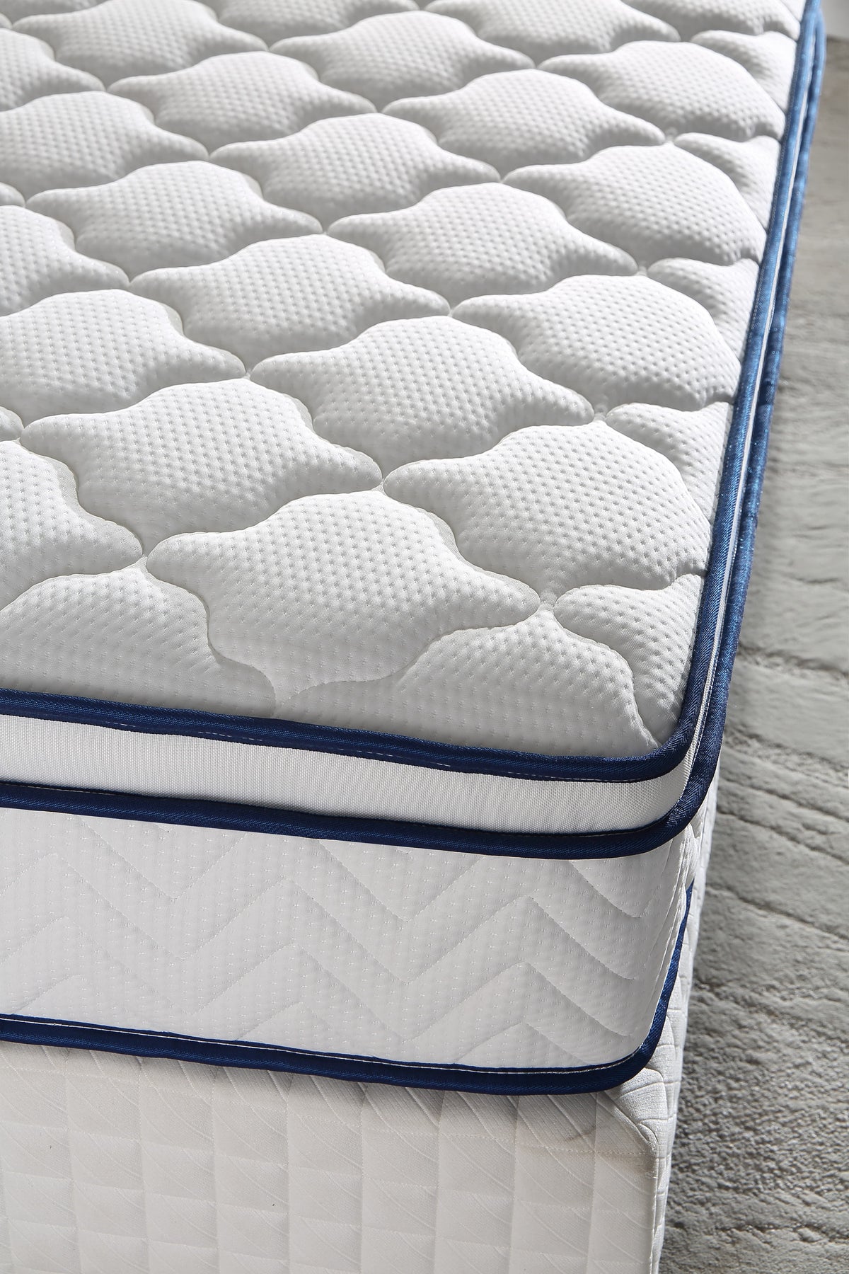 QOFYU Plush Queen Mattress 12 inch, Queen Size Spring HybridGel Memory Foam Mattress,  Queen Mattresses in a Box