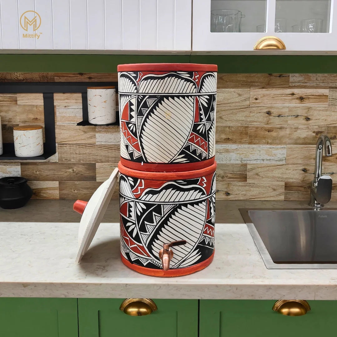 Mittify Handmade Clay Water Filter with Lid & Metal Tap | Earthen Harp Design Water Filter | Eco-Friendly Clay Filter (676oz/20L)