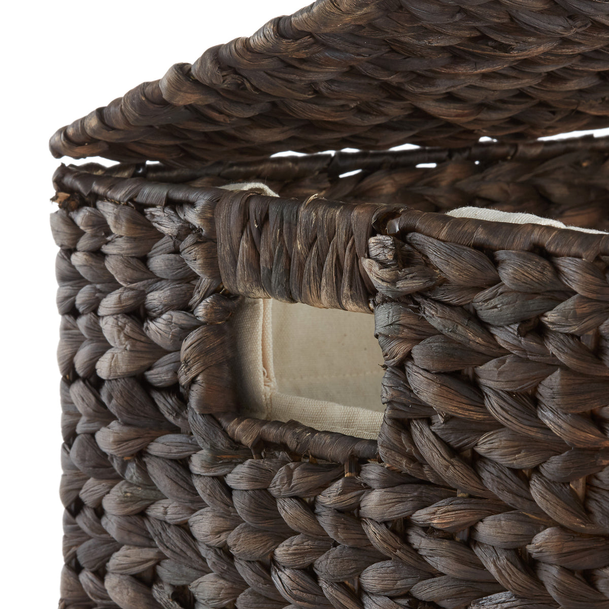 Casafield 2-Section Laundry Hamper with Lid and Removable Liner Bags - Natural, Woven Water Hyacinth Laundry Basket for Clothes