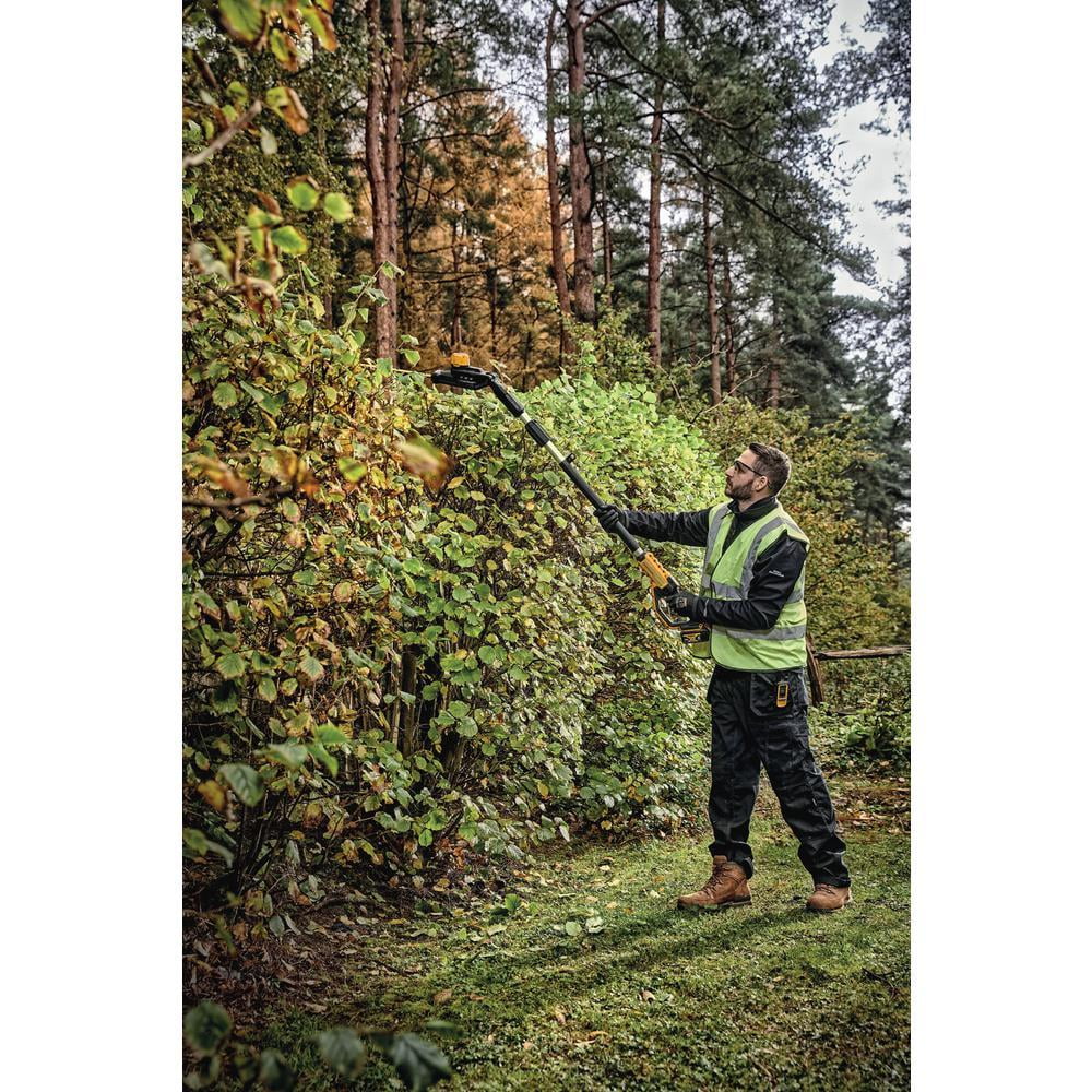 DEWALT 22�� 20 Volt Battery Powered Power Hedge Trimmer
