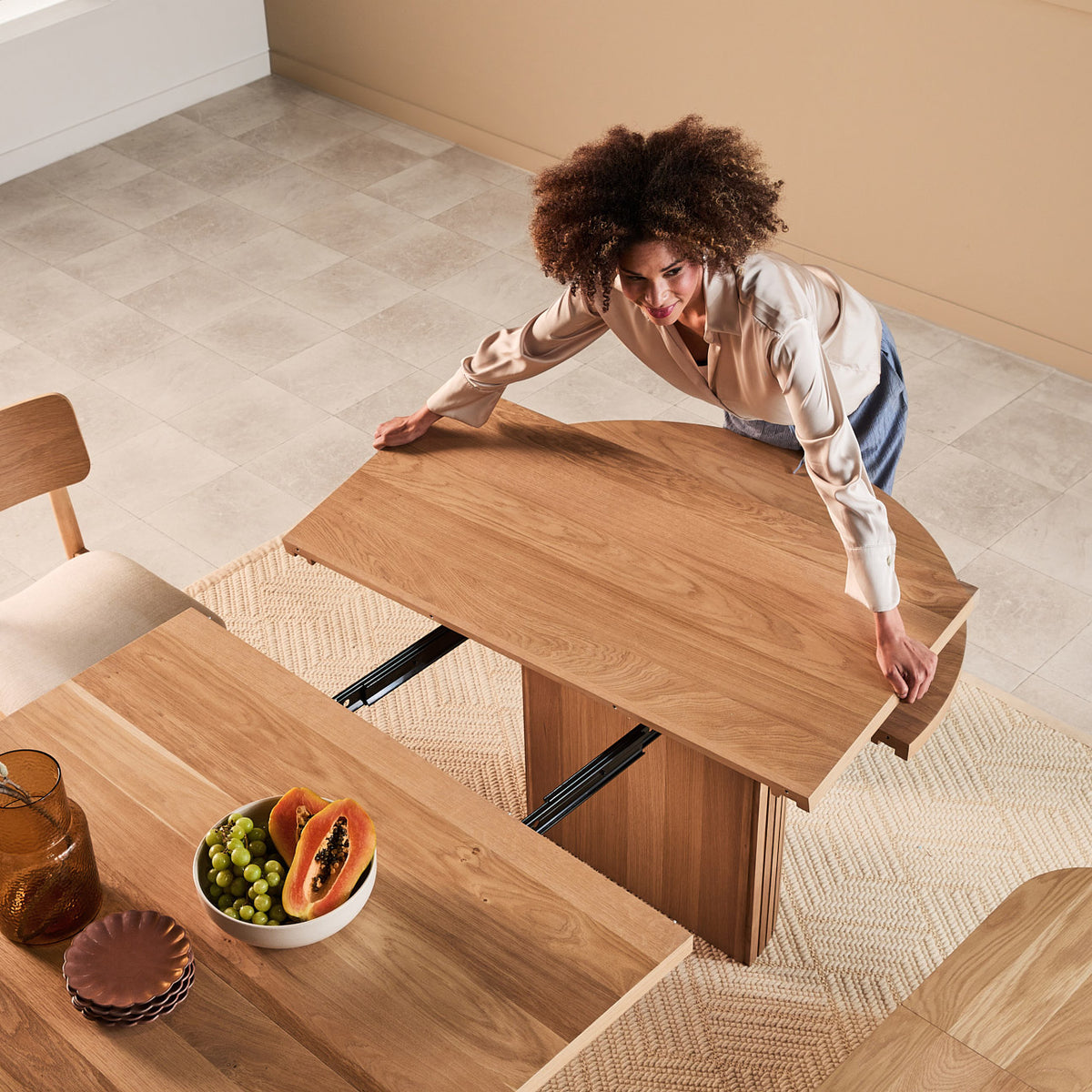 Transformer Table Extendable Round Dining Collection