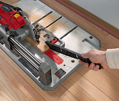 SKIL 3601-02 7-Amp Corded Electric Flooring Saw with 36T Contractor Blade