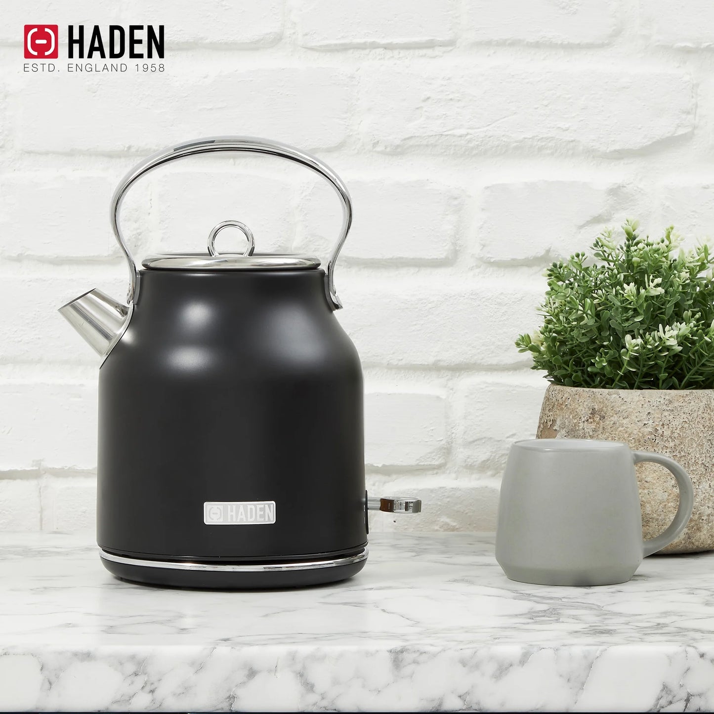 Haden Heritage 1500 1.7 Electric Kettle, Matte Black Finish with Copper Accents