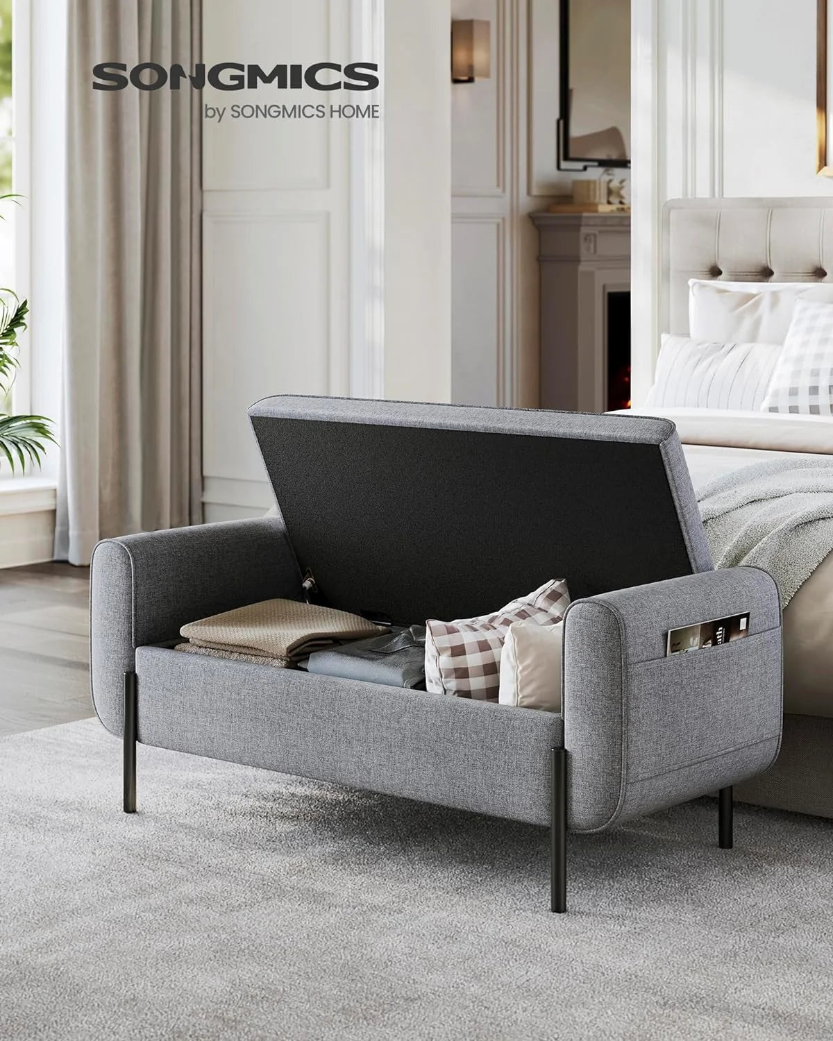 SONGMICS 46.5" Storage Ottoman Bench Storage Bench Bedroom Bench 330lb Load Capacity Solid Wood Legs Light Gray