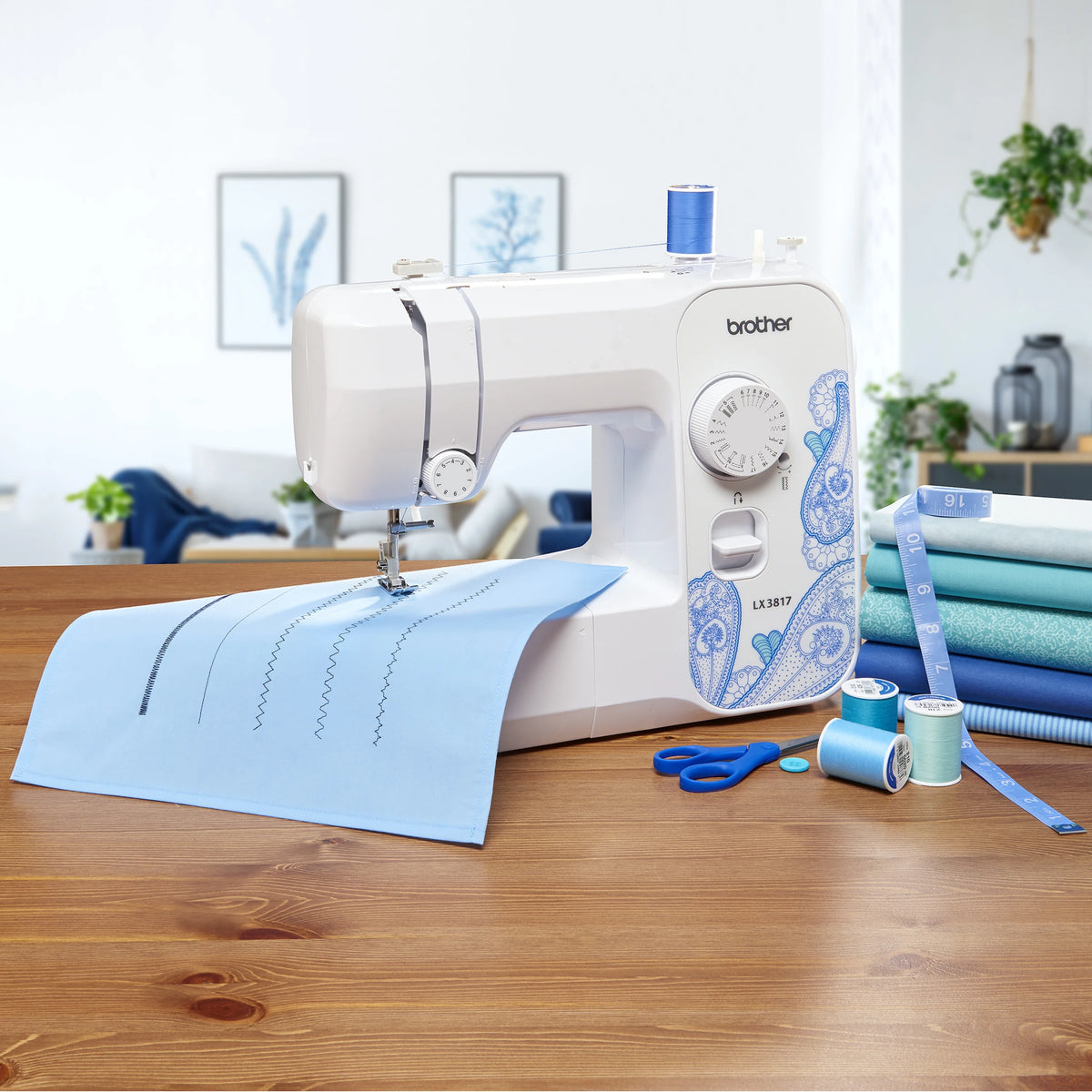 Brother LX3817- Beginner Sewing Machine, 17 Stiches