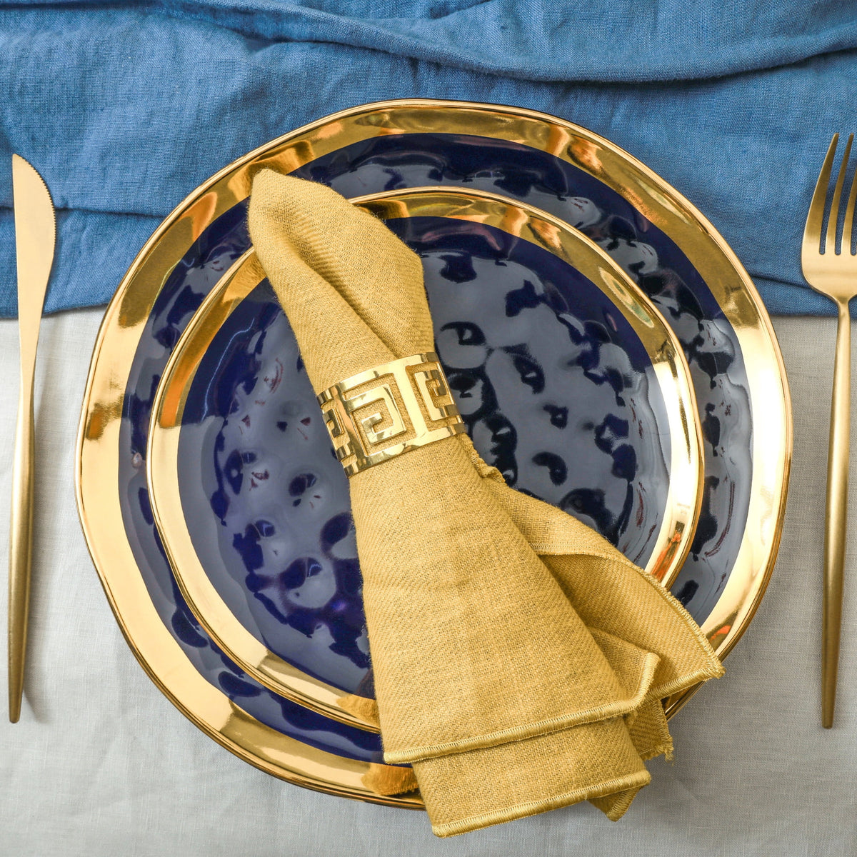 Stone Lain Florian Modern Porcelain Dish Set, 16-Piece Dishes for 4, Gold and Navy