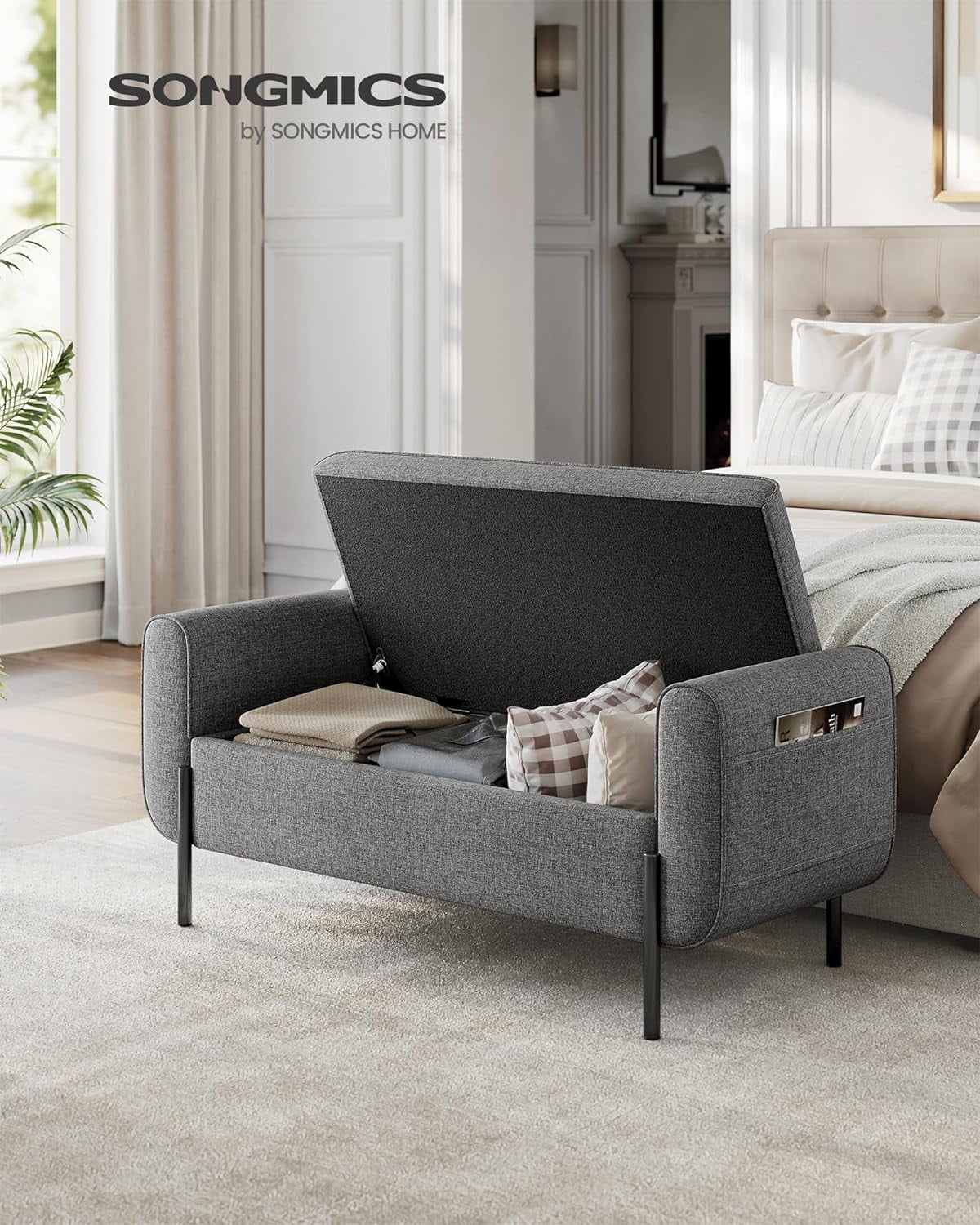 SONGMICS 46.5" Storage Ottoman Bench Storage Bench Bedroom Bench 330lb Load Capacity Solid Wood Legs Light Gray