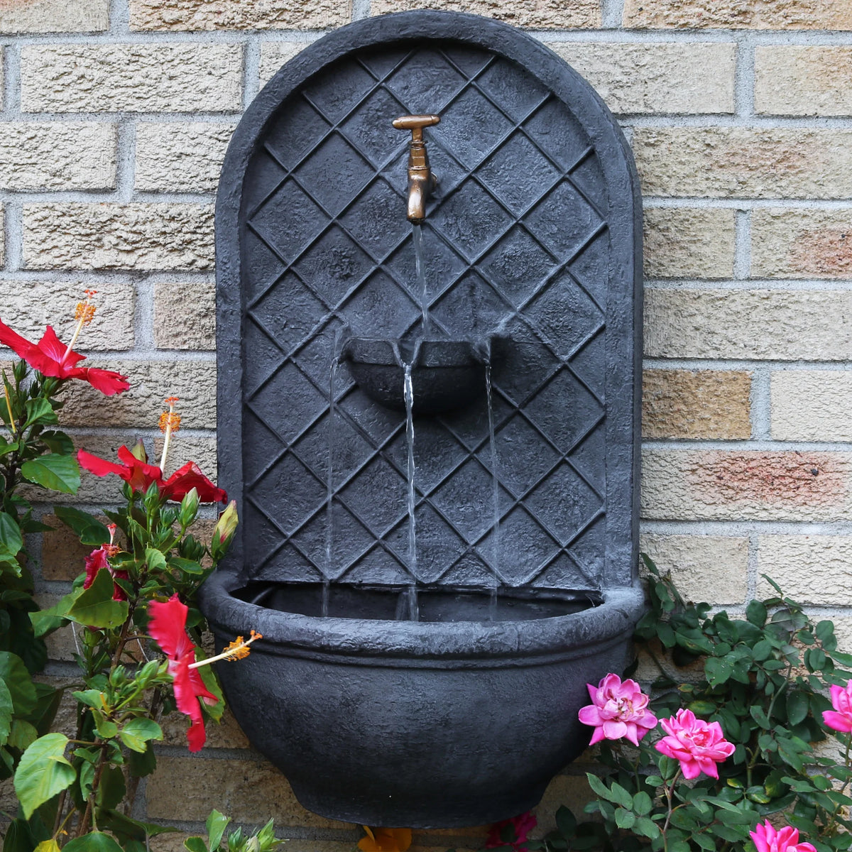 Sunnydaze Messina Polystone Outdoor Solar Wall Fountain, Bronze