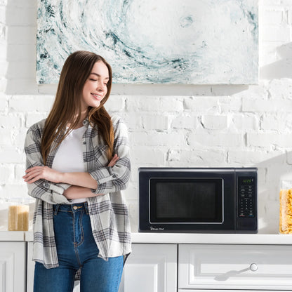 Magic Chef 0.9 cu ft Countertop Microwave Ovens in New Model