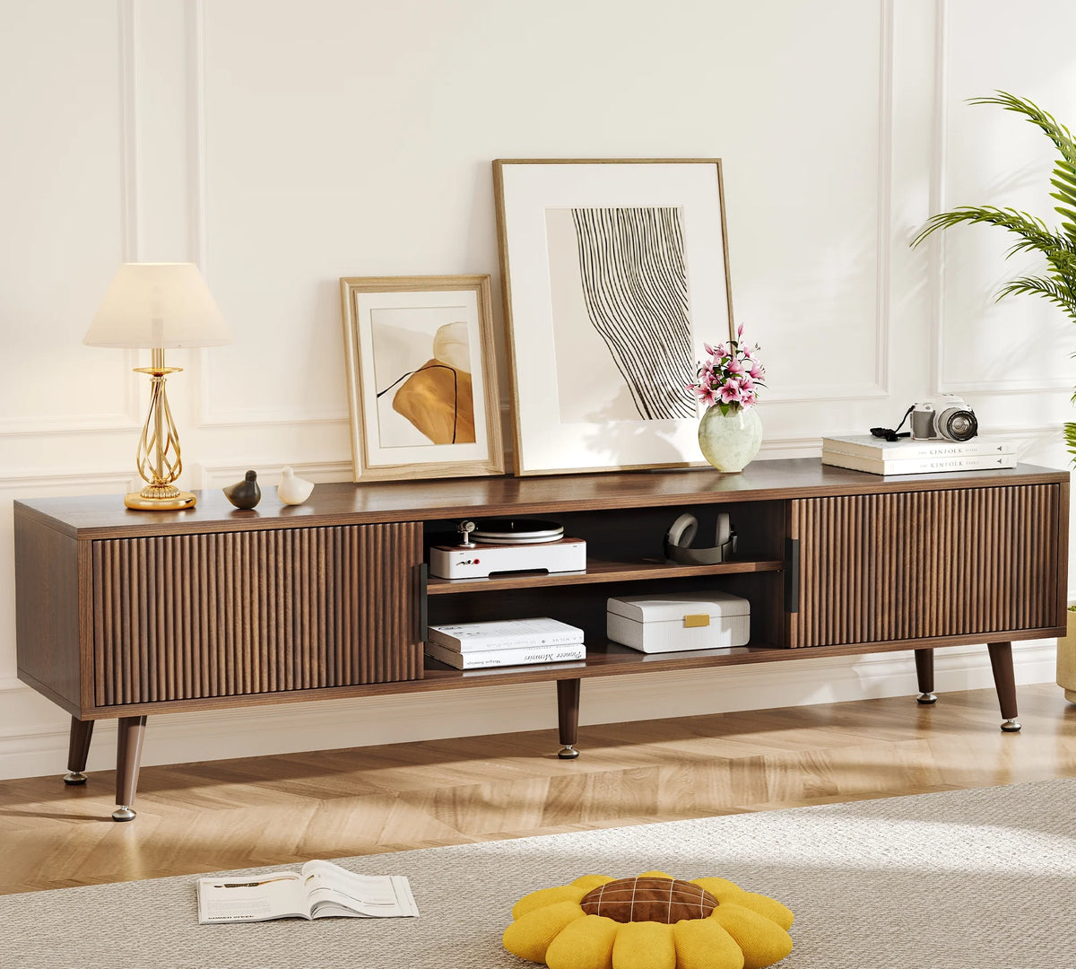 Selooye Mid Century TV Stand, Modern TV Console for TVs up to 70 Inches, Entertainment Center with Storage, TV and Media Consol, 62 Inch (Natural)