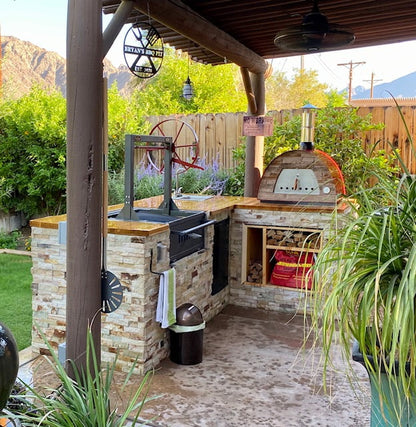 Authentic Pizza Ovens Maximus Portable Wood-Fired Pizza Oven �C Red, Outdoor Pizza & Bread Oven