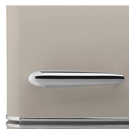 iio 7 cu. ft. Retro refrigerator with bottom freezer