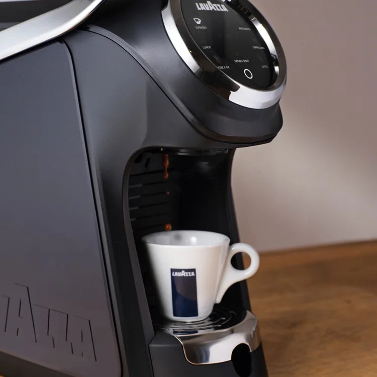 Lavazza Classy Plus Espresso and Coffee Machine, Expert Capsule Compatibility