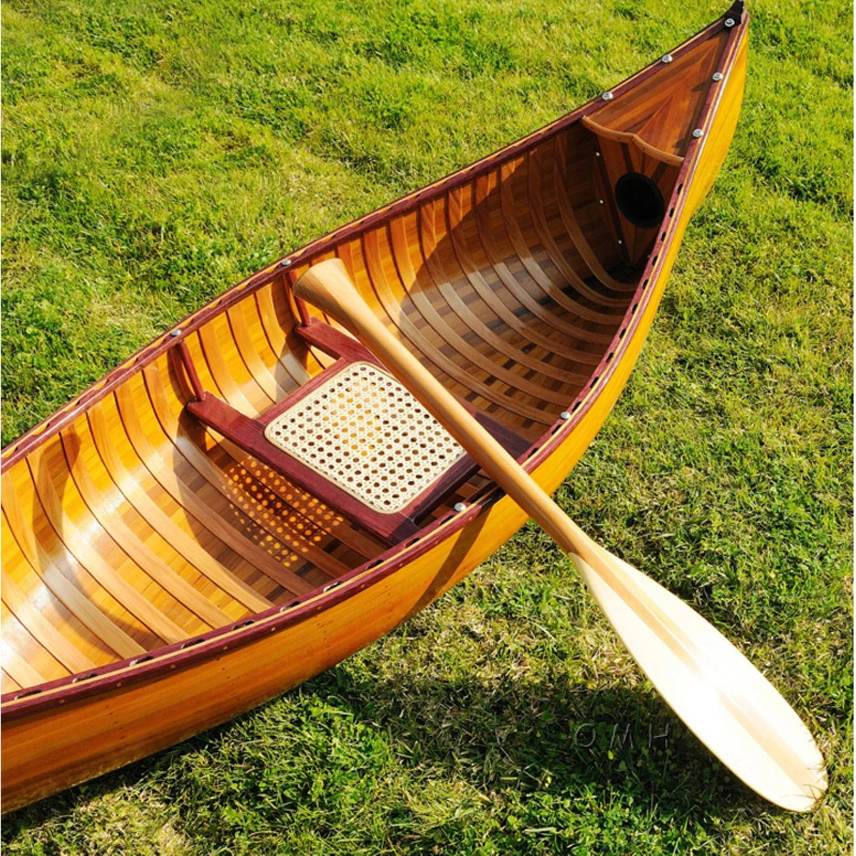 6 feet canoe with ribs