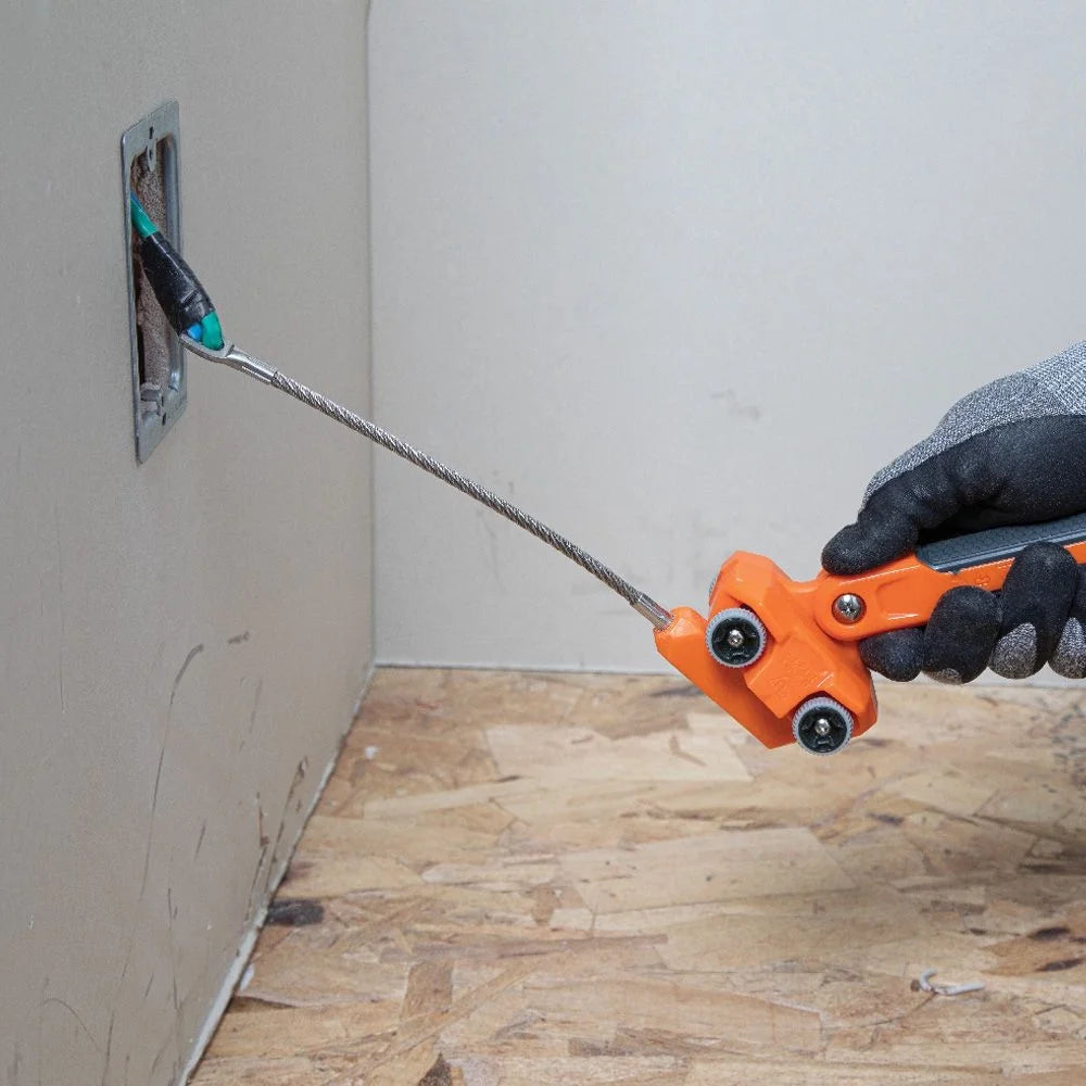 Klein Tools Magnetic Wire Puller