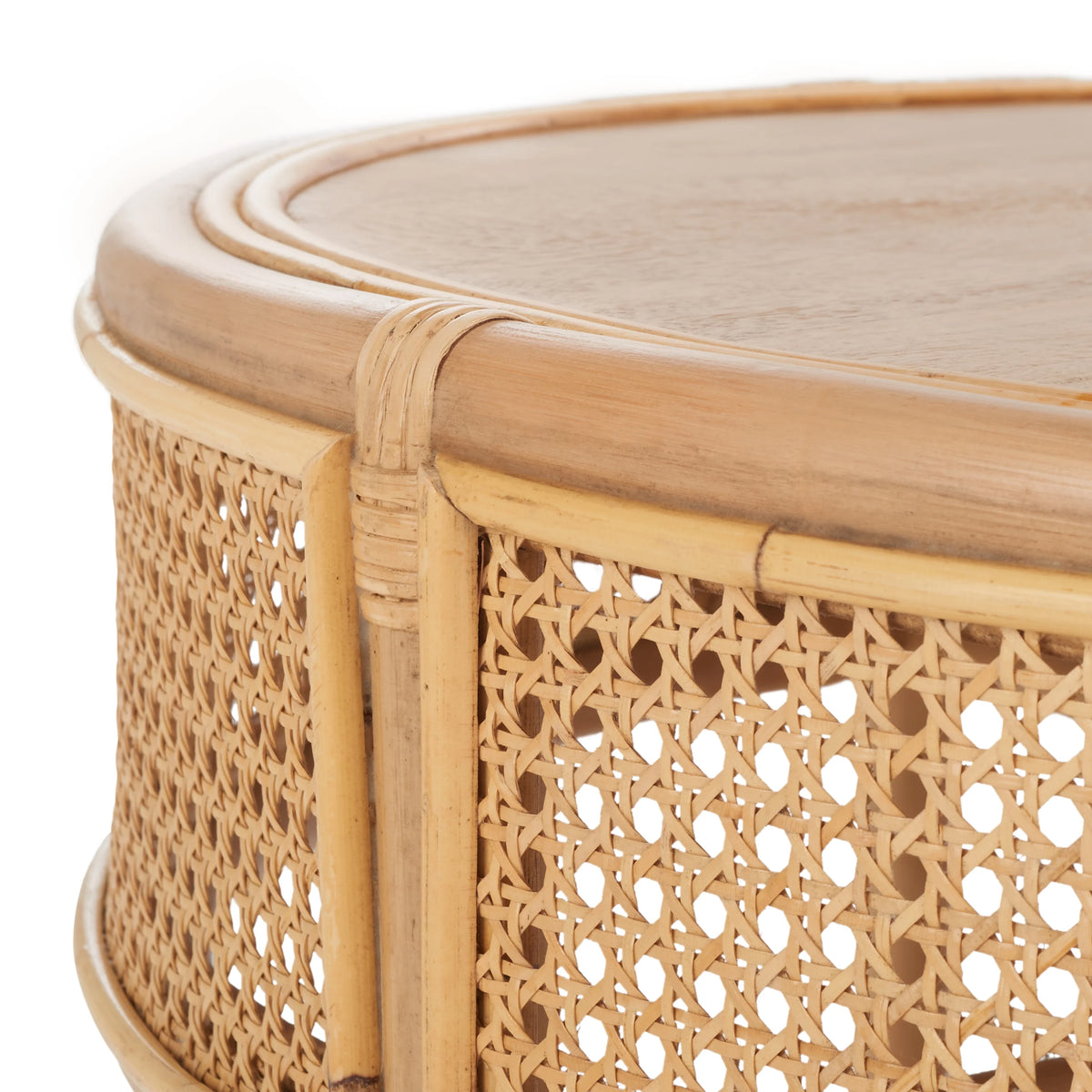 SAFAVIEH Modern Round Rattan Coffee Table, Natural