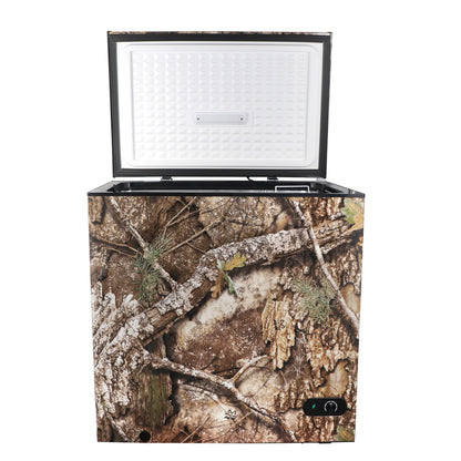 Realtree 7-cu ft Manual Defrost Chest Freezer (Camouflage)