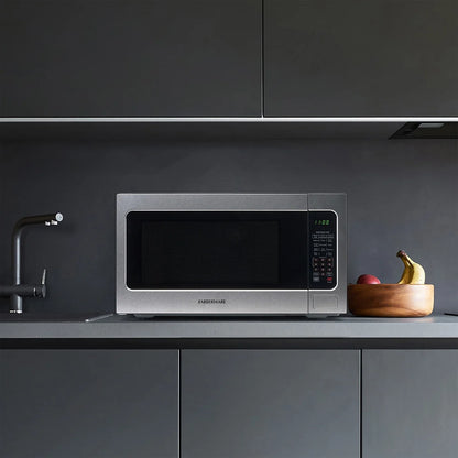 Farberware FMGZ09BKA 0.9 Cu. Ft. Microwave Oven, 900W, Digital Control, LED Display, 6 Cooking Presets, Black