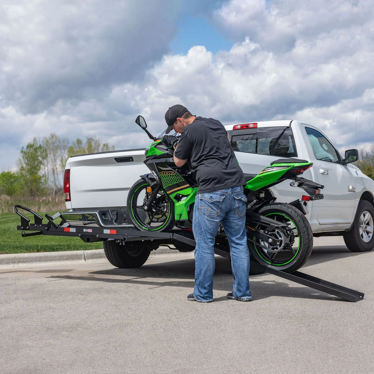 Black Widow MCC-600 Heavy Duty Steel Motorcycle Carrier