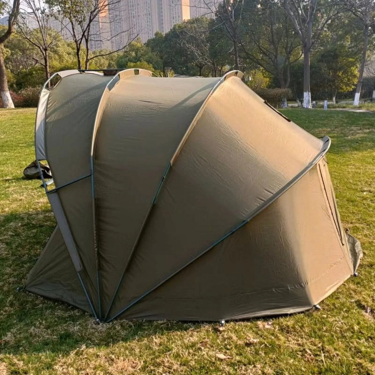 Latourreg Outdoor Camping Recreational Green Carp Fishing Tent For 1-2 Persons