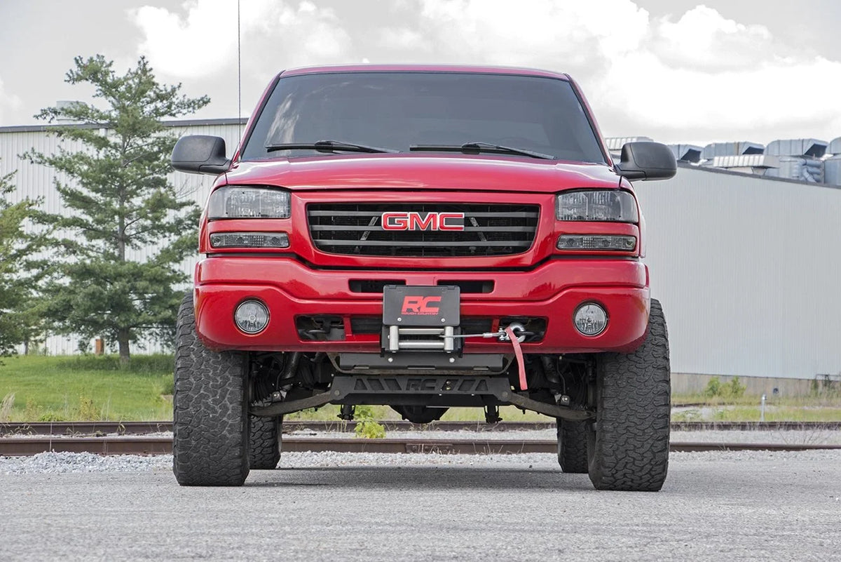 Rough Country 6" Lift Kit w/M1 Shocks for 99-06 Chevy/GMC 1500 4WD - 27240 Fits select: 1999-2002 CHEVROLET SILVERADO, 1999-2000 GMC NEW SIERRA