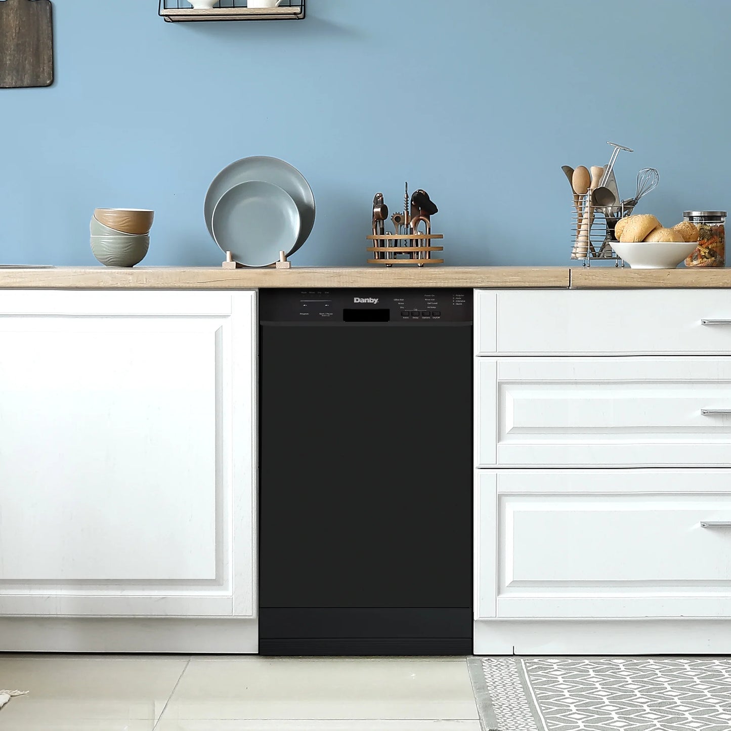 Danby DDW18D1ESS 18" Wide Built-in Dishwasher in Stainless Steel