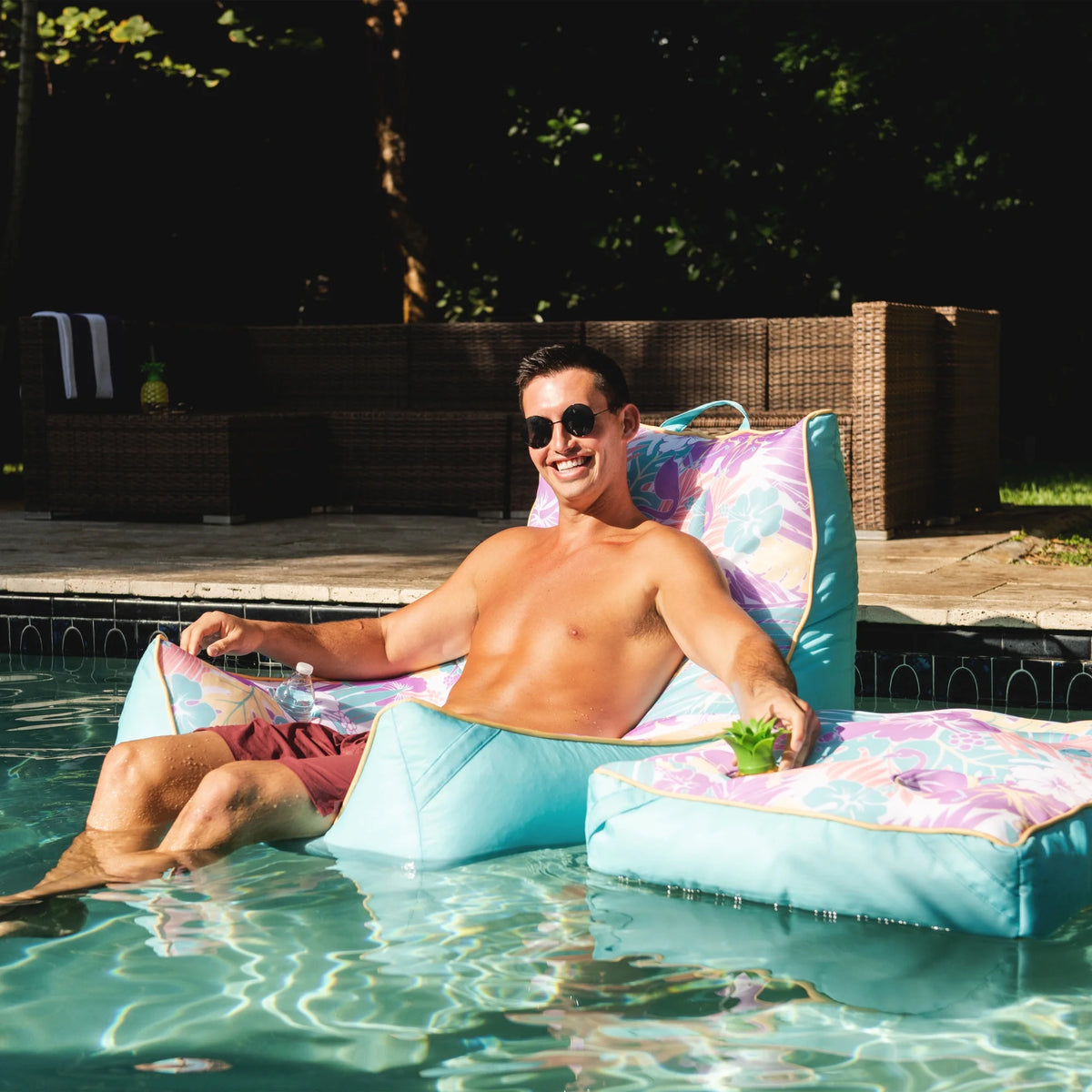 Big Joe Captain's Float No Inflation Needed Pool Lounger with Drink Holder, Tropical Hibiscus Aqua Double Sided Mesh, Quick Draining Fabric, 3 feet
