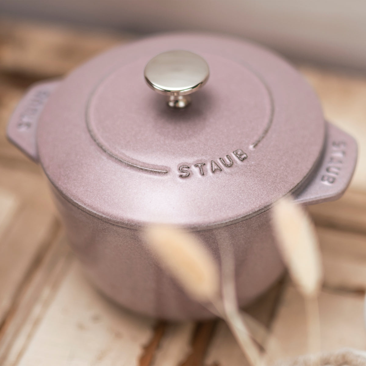 Staub Cast Iron 1.5-qt Petite French Oven - Grenadine