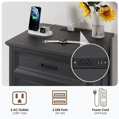 Hommpa Farmhouse 3 Drawers Nightstand with Charging Station, Rustic Wood Night Stand with Drawers for Bedroom, Vintage Bedside Table Small Dresser Chest of Drawers for Living Room, White