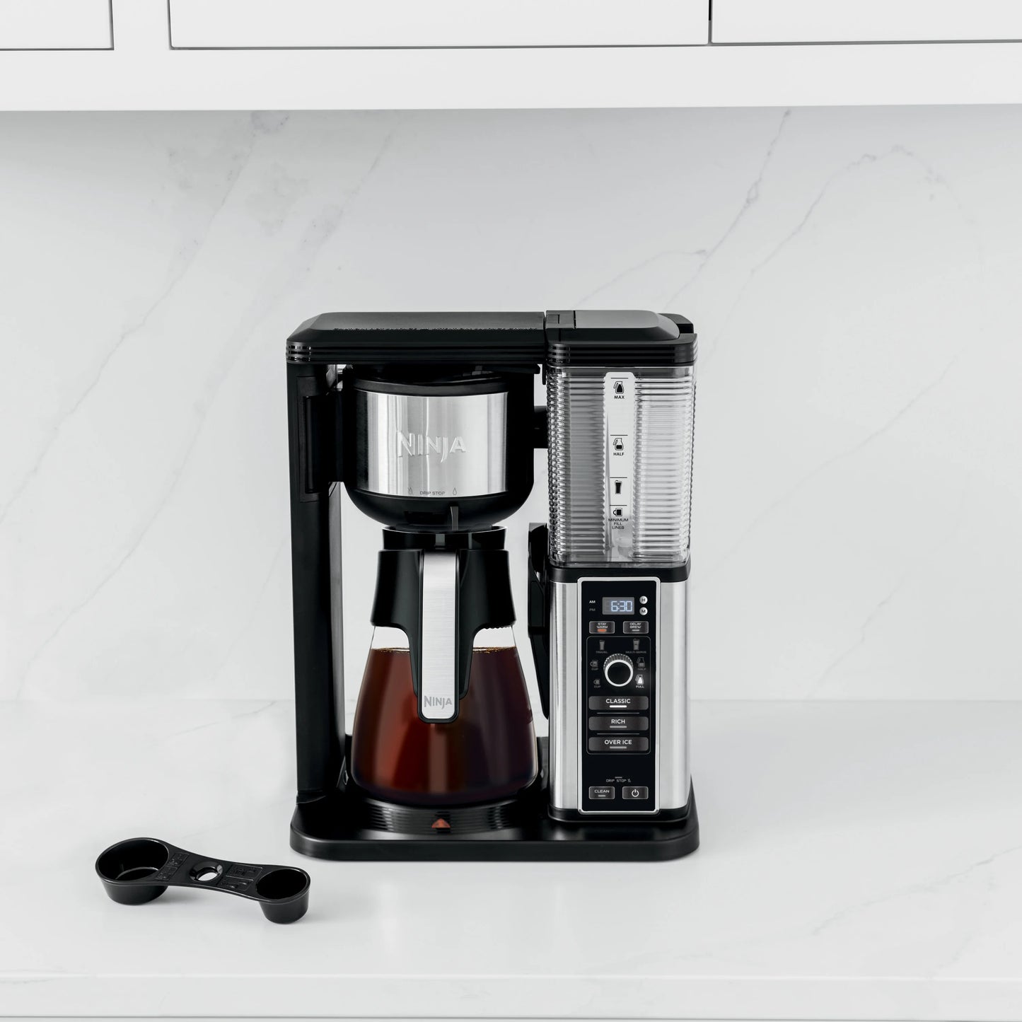 Ninja Hot & Iced Coffee Maker, Single Serve to 10 Cup Carafe, Drip, Rapid Cold Brew, CM360 Black