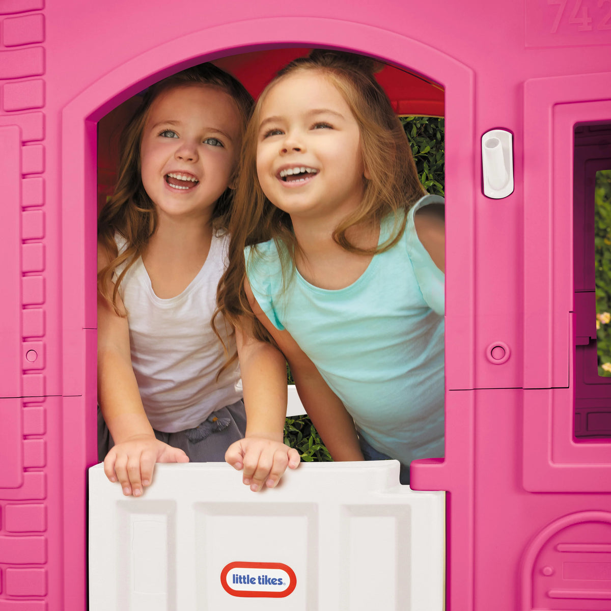 Little Tikes Cape Cottage House, Pink - Pretend Playhouse with Working Doors, Window Shutters, and Flag Holder, for Kids 2-8 Years Old