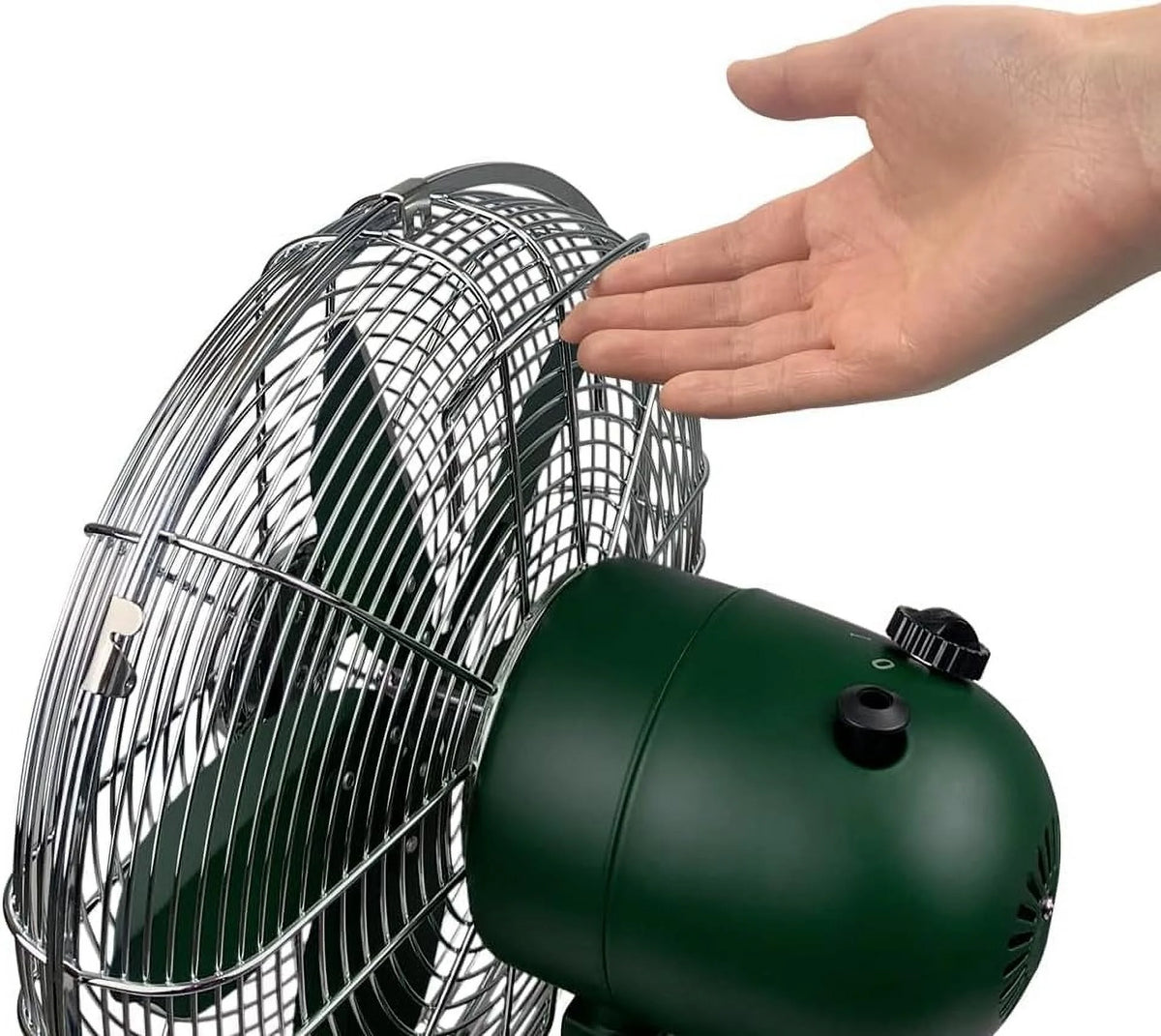 Good Housekeeping Retro All-Metal Table Fan (92618) with 3 Speed Settings, Wide Oscillation, and Carrying Handle��