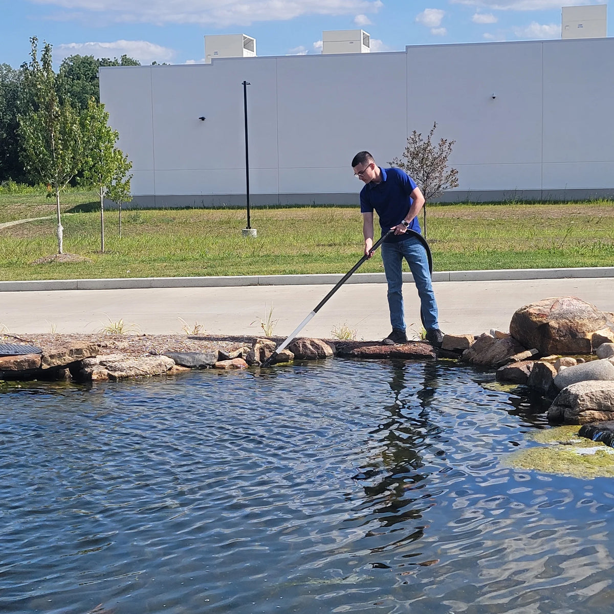 Half Off Ponds CleanSweep Pond & Pool Vacuum, 1400 W, 13 ft Intake Hose