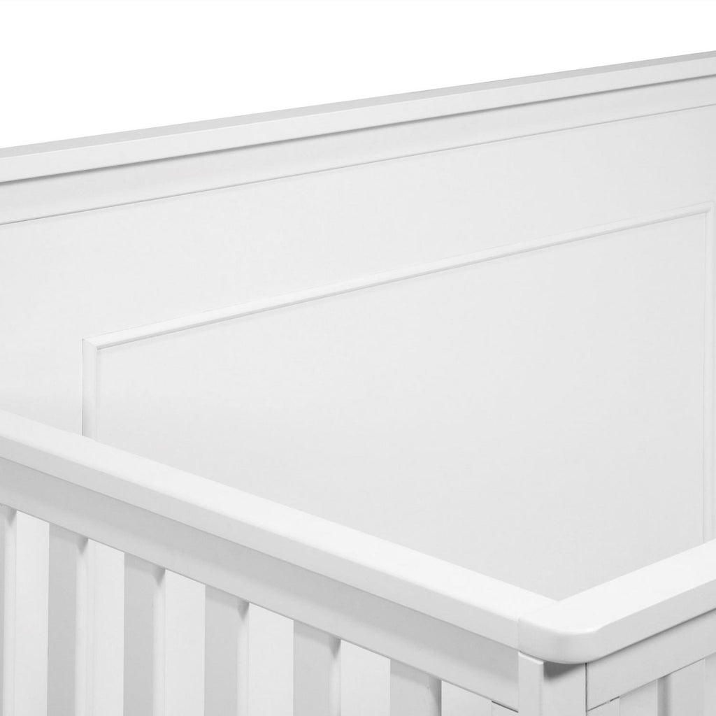 Carter-s by DaVinci Dakota 4-in-1 Convertible Crib and Changer. White