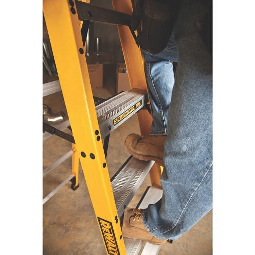 Dewalt 4-foot Fiberglass Step Ladder, Type Ia, 300-pound Load Capacity, Dxl3010-04
