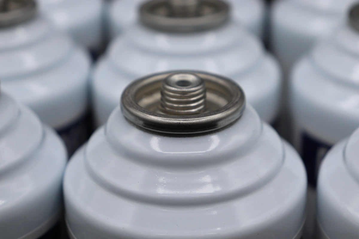 Envirosafe R134a, R134, R-134a Replacement Refrigerant with (Dye), Case of 12 Cans #1030