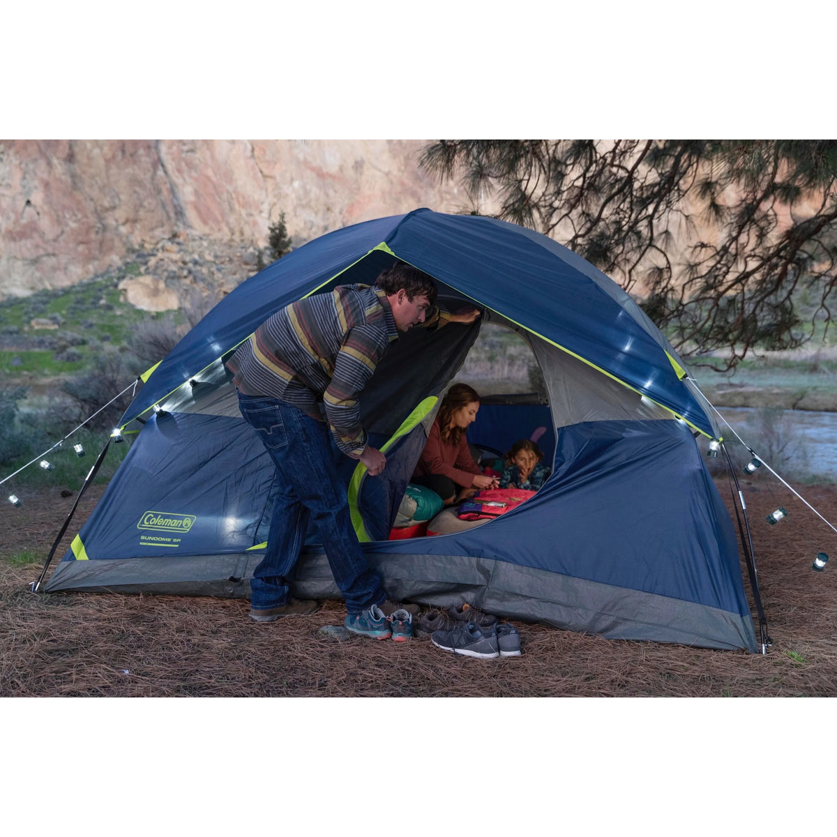 Coleman 6-Person Sundome Dome Camping Tent, Blue