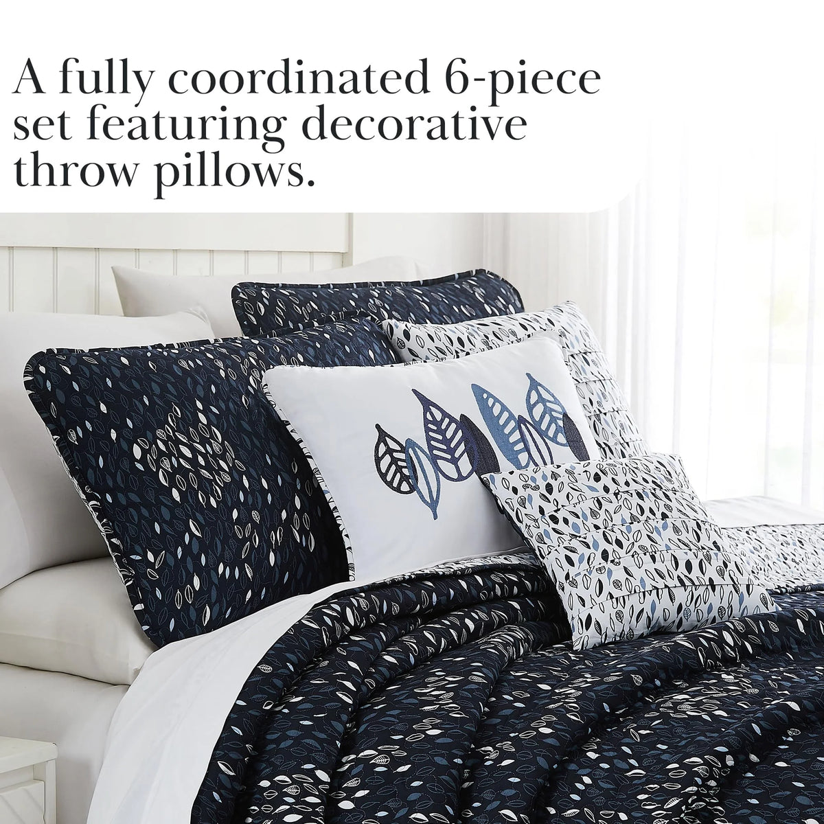 Southshore Fine LinensOversized 5-Piece Twin / Twin XL Quilt Bedding Set with two matching shams and three decorative throw pillows, oversized Paisley farmhouse bedspread Pure Melody Aqua