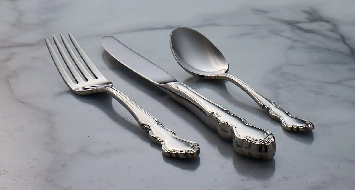 Oneida Dover 45-Piece Flatware Set