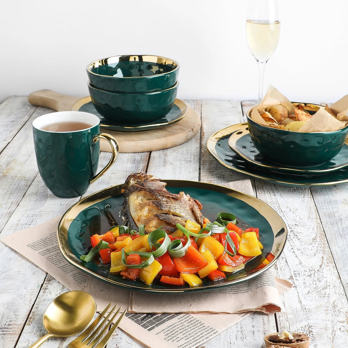Stone Lain Florian Modern Porcelain Dish Set, 16-Piece Dishes for 4, Gold and Navy