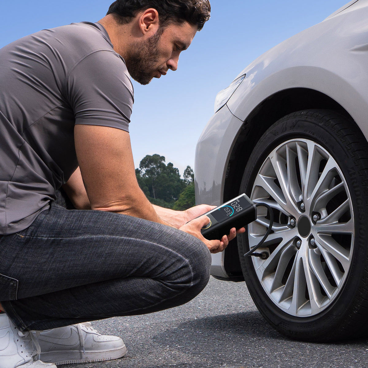 Fanttik S200 APEX Powerful Portable Air Pump and Tire Inflator with Power Bank