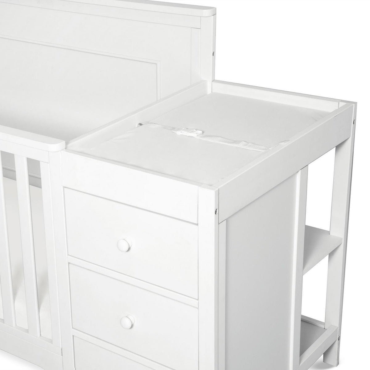 Carter-s by DaVinci Dakota 4-in-1 Convertible Crib and Changer. White
