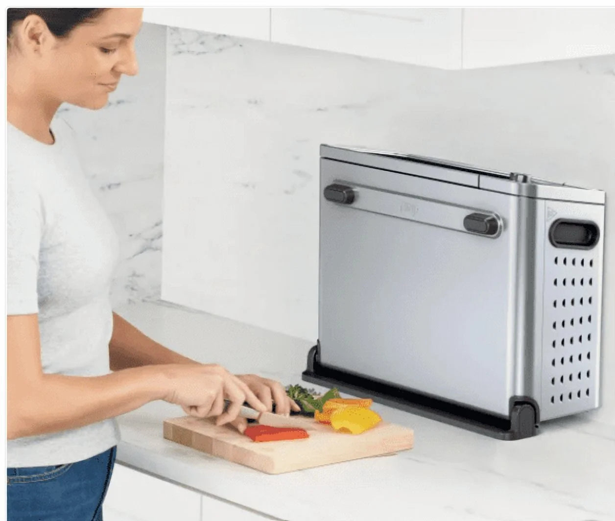 New Ninja Flip 10-in-1 Toaster Oven & Air Fryer with Added Broil Rack