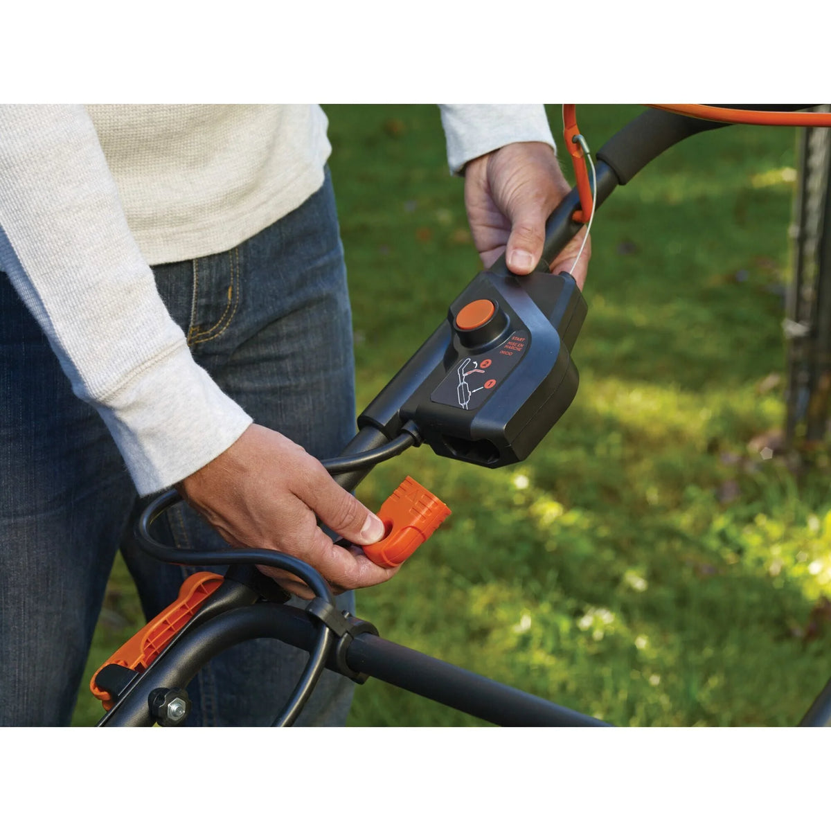 BLACK+DECKER 40V MAX* Cordless Lawn Mower with Battery and Charger Included, (CM2043C)