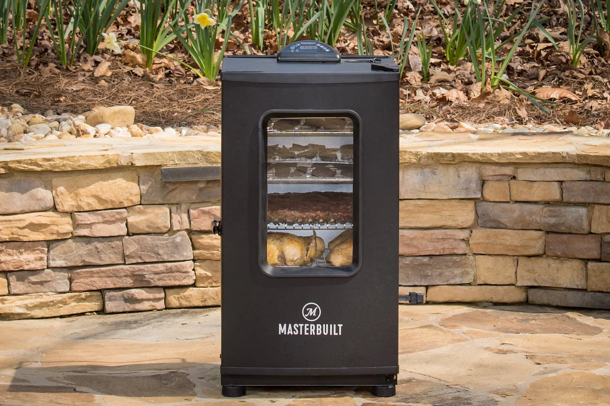 Masterbuilt Adventure Series MES 130S Electric Smoker