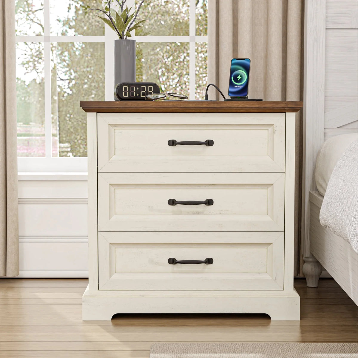 Hommpa Farmhouse 3 Drawers Nightstand with Charging Station, Rustic Wood Night Stand with Drawers for Bedroom, Vintage Bedside Table Small Dresser Chest of Drawers for Living Room, White