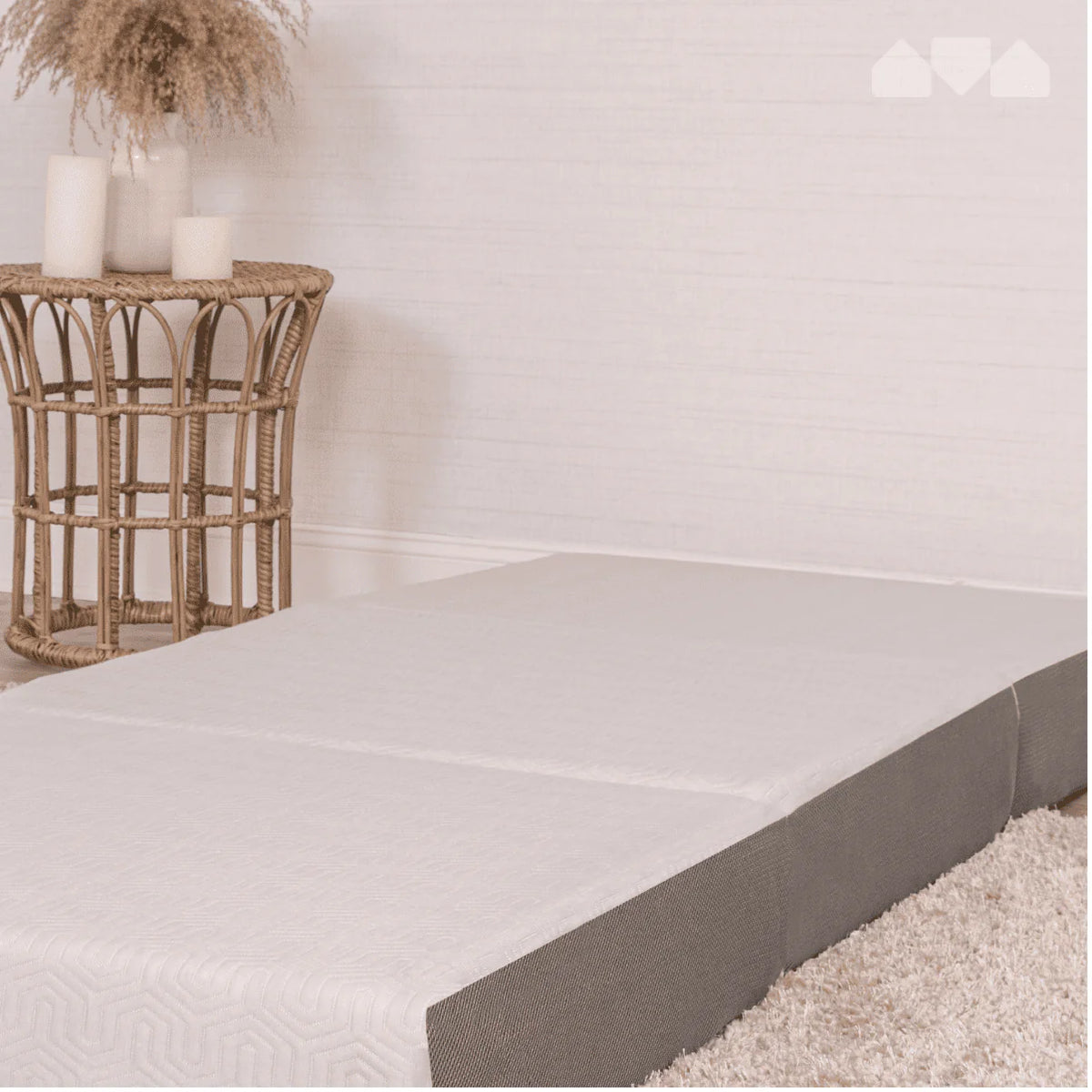 Milliard 6-Inch Memory Foam Tri Folding Mattress with Ultra Soft Removable Cover and Non-Slip Bottom (75 Inches x 31 Inches) Cot Size